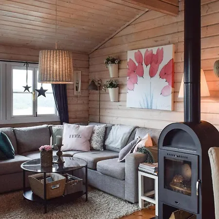 Nice In W/ 3 Bedrooms 펜션
