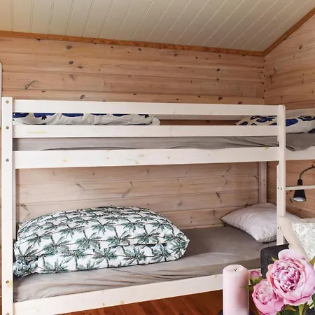 Nice In W/ 3 Bedrooms * Vegårshei
